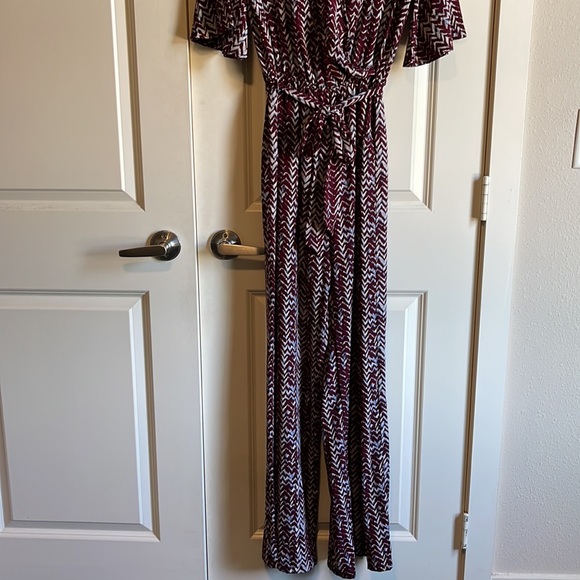 Wide-leg jumpsuit, size small! PERFECT CONDITION! - Picture 3 of 10